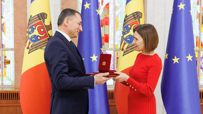 Ambasadorul Republicii Azerbaidjan, decorat cu Ordinul de Onoare