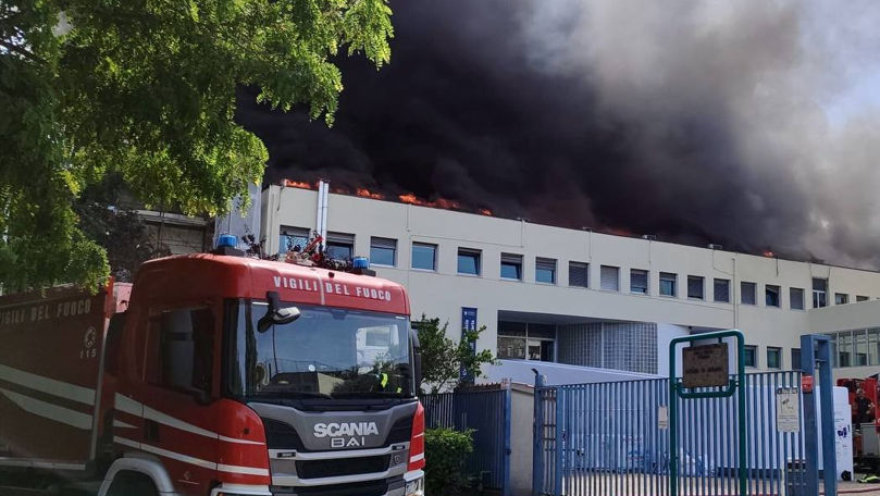 Incendiu la o universitate din Italia: Studenții și profesorii, evacuați
