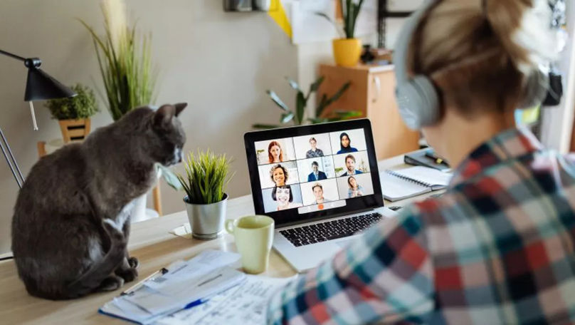 Cum folosește cel mai mare call center din lume inteligența artificială