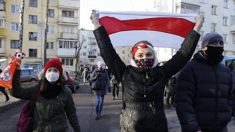 В Минске и других городах Беларуси на акциях протеста были задержаны сотни людей.