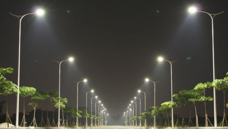 Zeci de milioane de lei, investiți în iluminatul public modern din Cahul