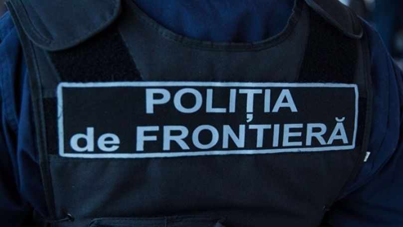 Un polițist de frontieră, reținut de CNA: Ar fi primit 12.000 de euro