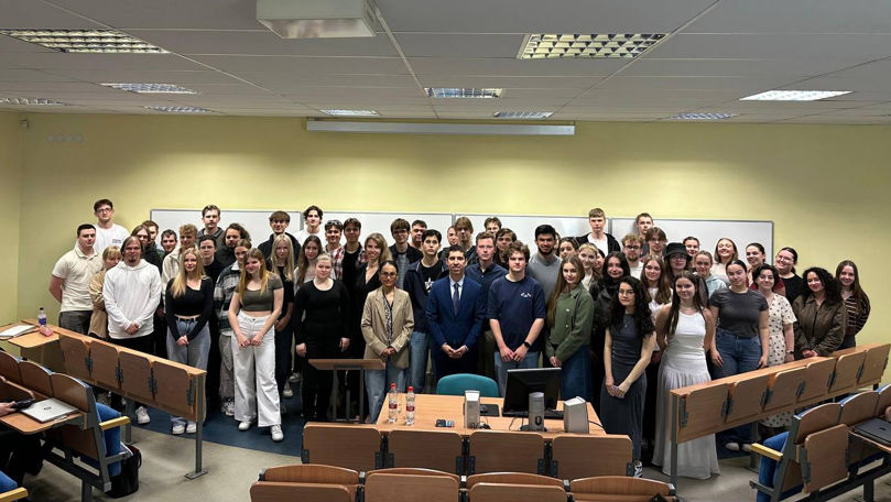 Mihail Popșoi a vorbit cu studenții din Letonia despre aderarea la UE