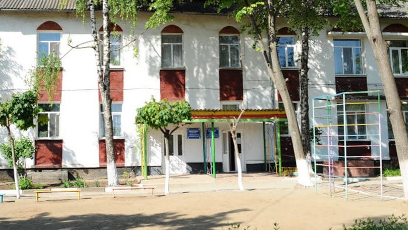 Cazul de la grădiniţa din Bălți: Educatoarea s-a ales doar cu mustrare