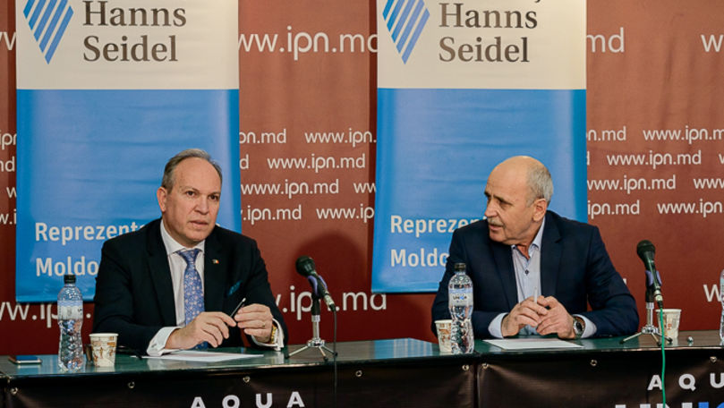 Ioniță: Orice investitor se uită la existența a două plase de siguranță