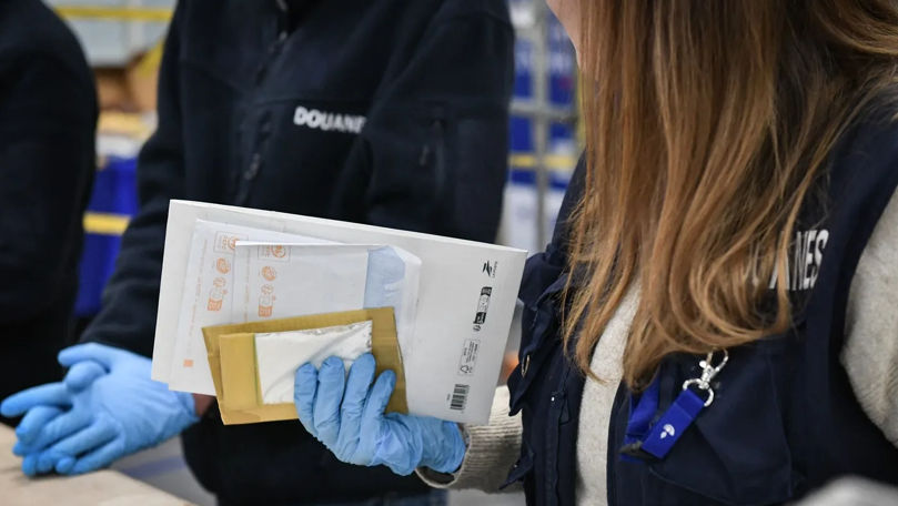 O rețea de trafic de cocaină, destructurată pe un aeroport din Franța