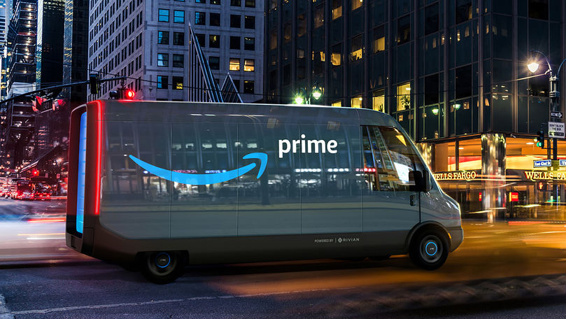 Amazon закупит 100 тысяч электрокаров на сумму 4 миллиарда долларов.