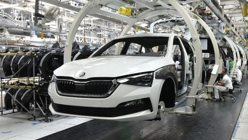Škoda a reluat producția la cele 3 fabrici din Cehia cu 80 de reguli