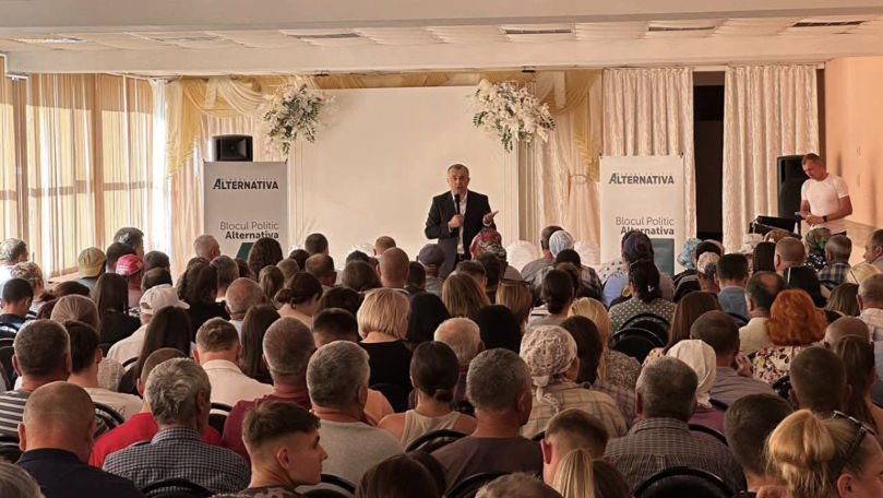 Ion Chicu, în vizită de lucru la Geamăna: Ce a discutat cu localnicii