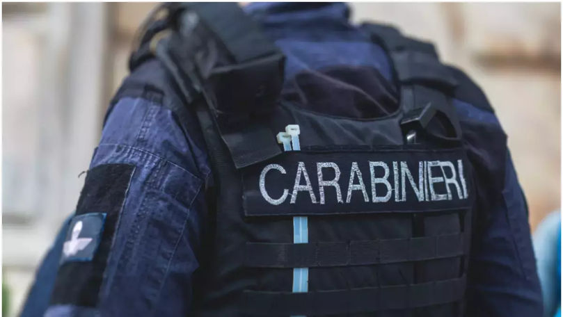 Două românce, spaima unui orășel italian: Bătrânii le-au căzut victime
