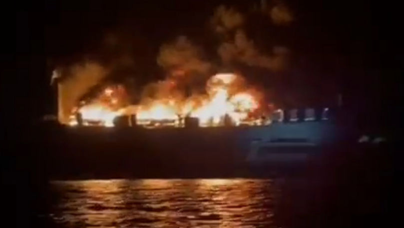 Un feribot cu 288 de pasageri a luat foc în Marea Mediterană