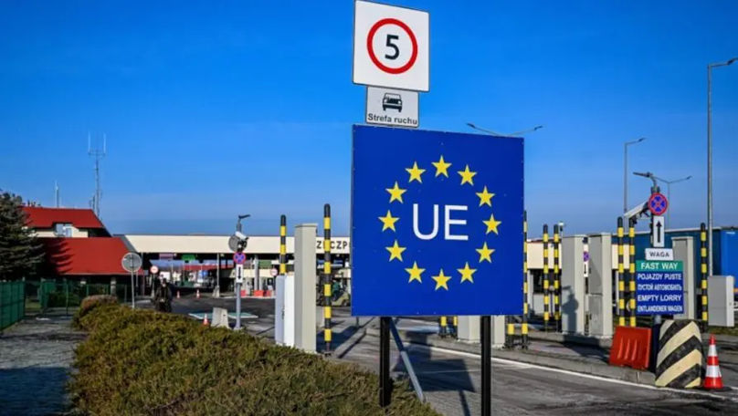 Experți: EES nu închide granițele pentru moldoveni. Le face mai sigure