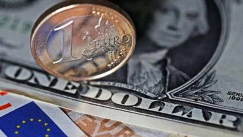 Доллар подорожает, а евро подешевеет по отношению к лею.