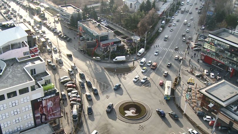 Două treceri de pietoni de pe strada Kiev vor fi dotate cu semafoare