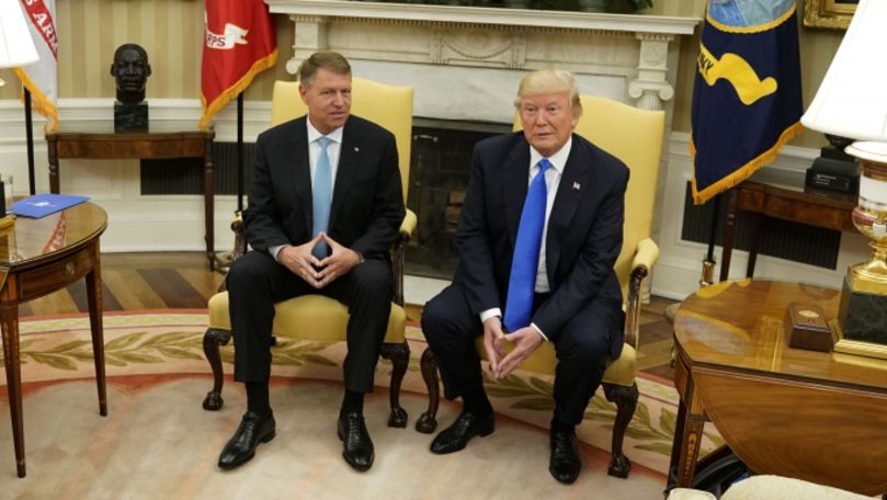Preşedintele României va fi primit de Donald Trump la Casa Albă