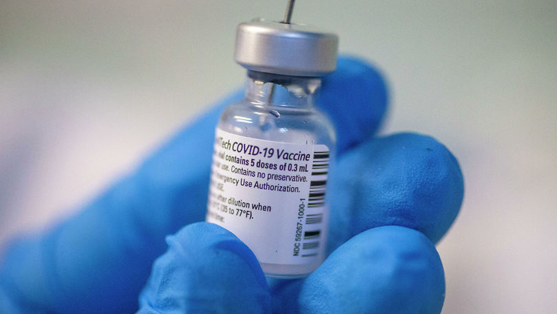 В Румынию прибывает более 1 млн доз вакцины Pfizer.