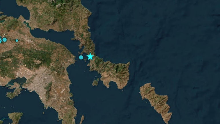 Сильное землетрясение всколыхнуло греческий остров Эвбея, толчки ощутили в Афинах.