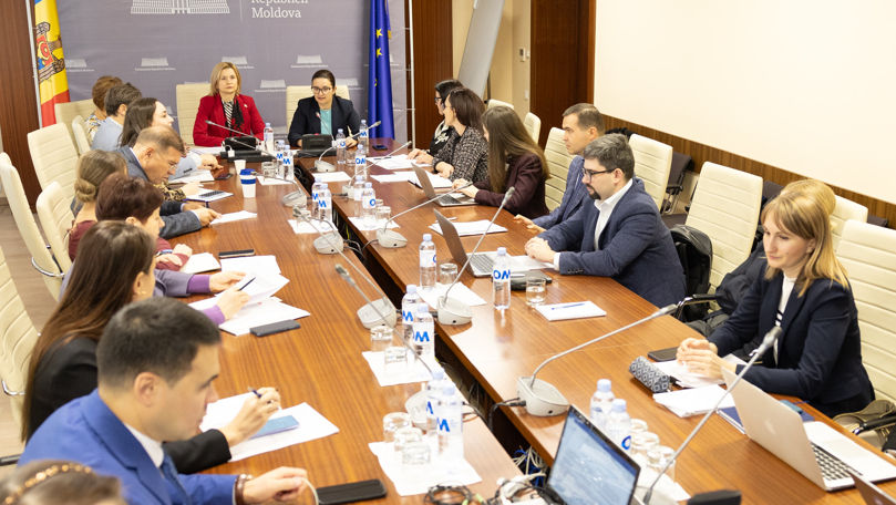 Comisia politică externă, în discuții privind aderarea Moldovei la UE