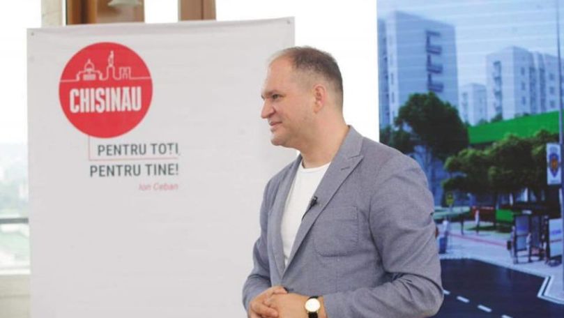 Decizie anulată: Ion Ceban poate să-și lase panourile electorale
