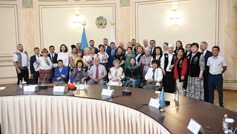 Popșoi s-a întâlnit cu membrii diasporei moldovenești din Kazahstan