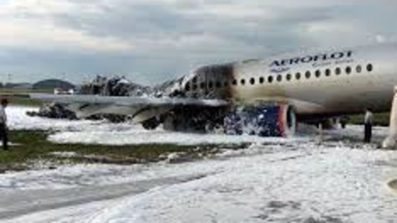 Filmul accidentului aviatic din Rusia în care au murit 41 de persoane