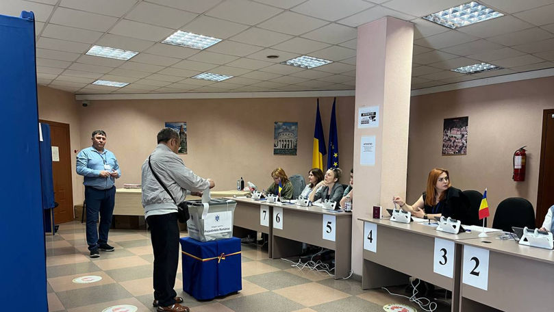 Alegeri în România: Peste 7.500 de moldoveni până la ora 16:30