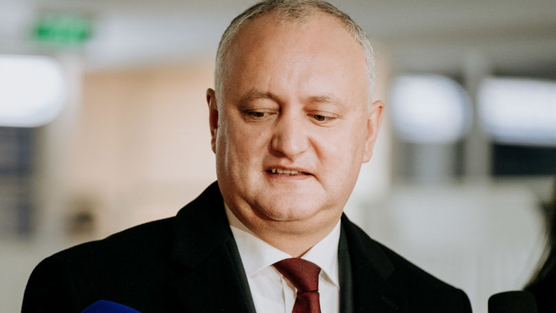 Dodon, în arest la domiciliu, ar continua să răspândească falsuri