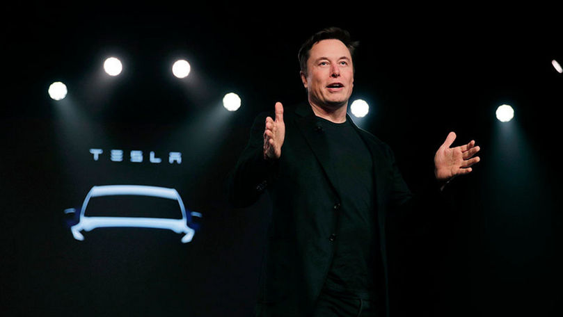 Маск продал акций Tesla на сумму около 4 миллиардов долларов.