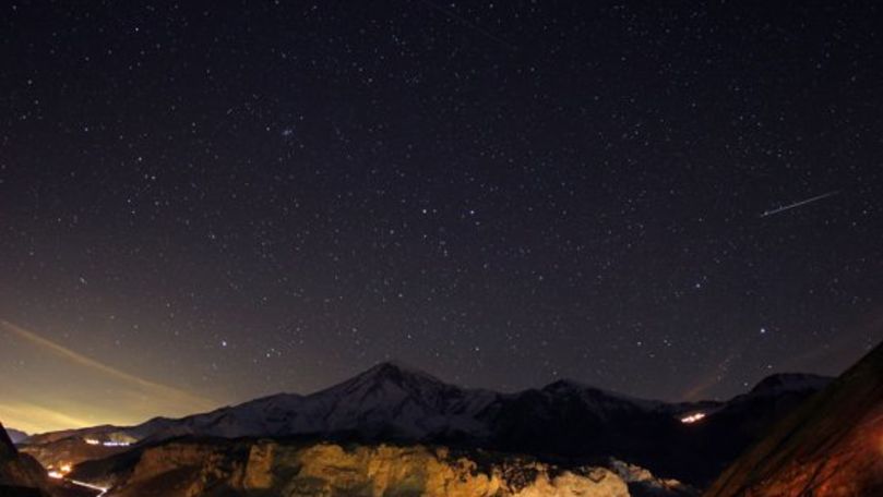 Prima ploaie de meteoriţi din 2021 va lumina cerul în weekend