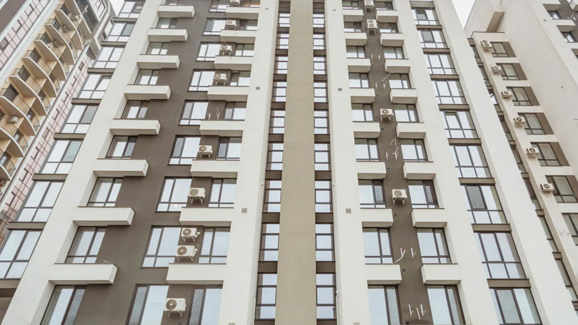В Молдове продажи квартир сократились более чем на 50% за год.