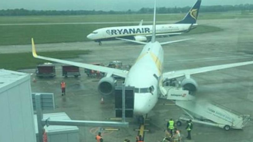 Avion Ryanair, lovit de o altă aeronavă pe un aeroport din Londra