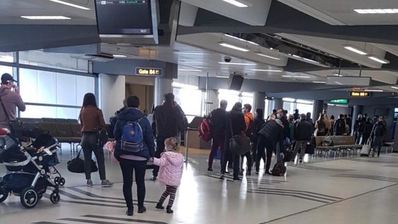 Cursă charter pentru moldovenii din Londra: 220 de oameni au ajuns acasă