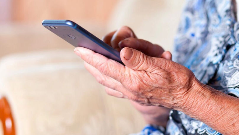 O pensionară din Capitală, amăgită de escroci, a rămas fără jumătate de milion de lei.