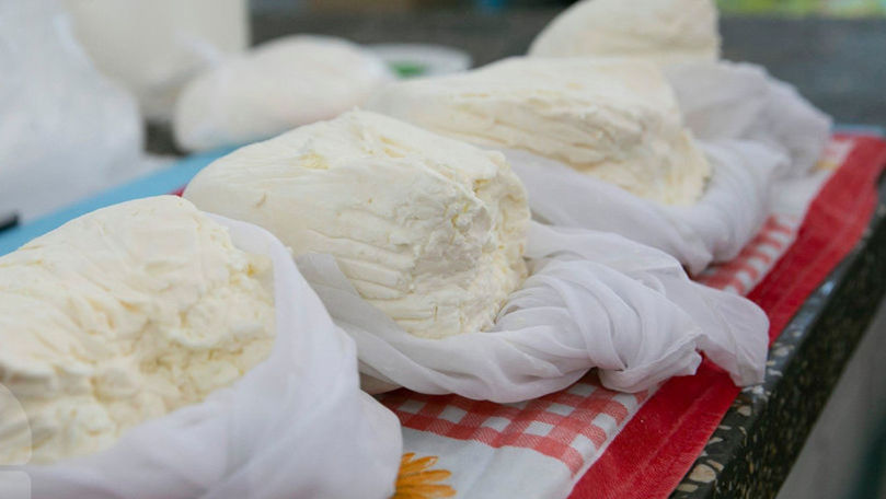 Chișinău: Produse perisabile, vândute pe stradă în ciuda caniculei