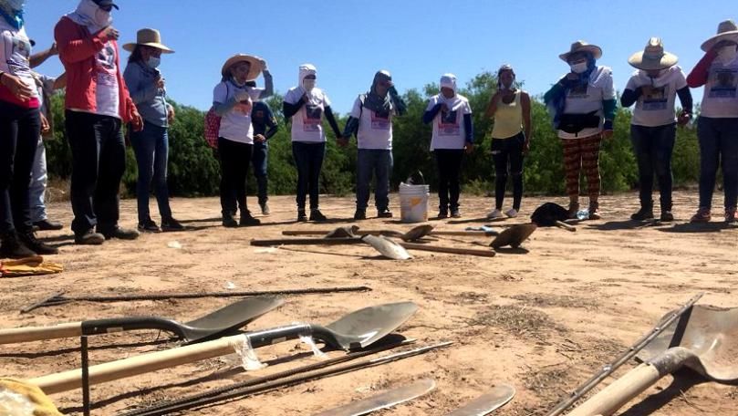 Un grup de femei din Mexic a descoperit 45 de cadavre neidentificate