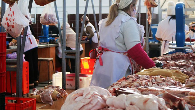 Piețele din țară, controlate de Fisc: Vânzătorii de carne, amendați