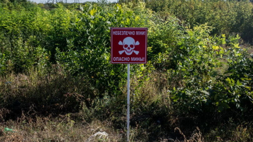 Trei copii, ucişi de o mină în Ucraina. Mărturia unui supraviețuitor