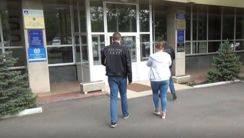 В Кишиневе ученица гимназии вовлекала несовершеннолетних в проституцию.