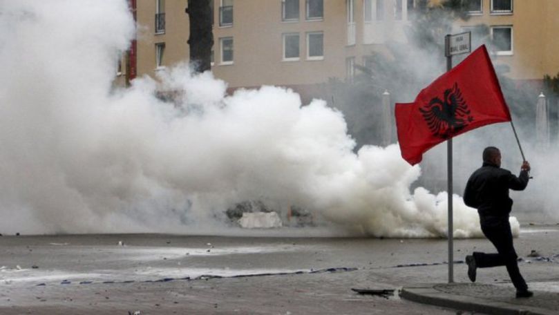 Proteste în Albania. Câteva persoane au încercat să intre în guvern