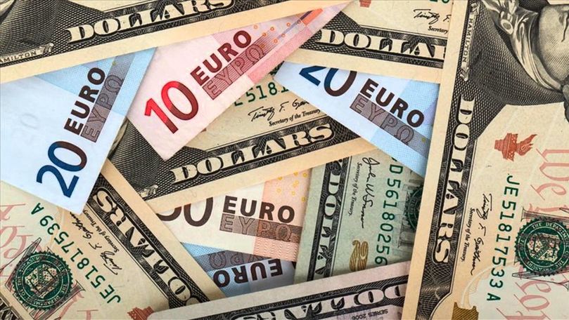 Curs valutar 16 mai 2019: Cât valorează un euro și un dolar