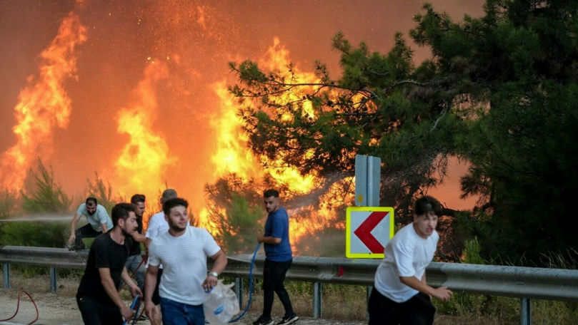 Incendii de vegetație puternice în sudul Turciei: Ankara, amenințată