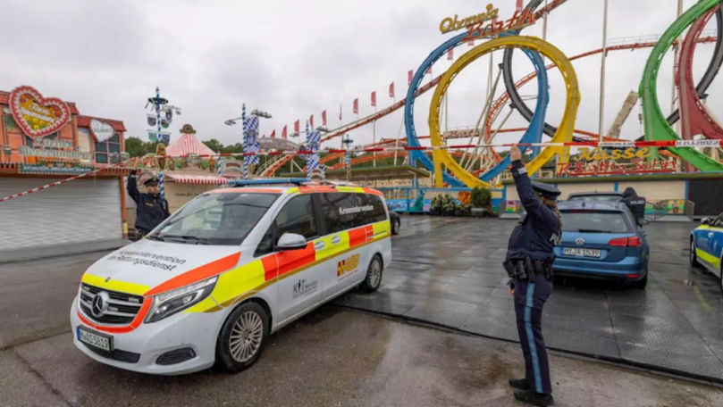 Un muncitor a murit testând un roller coaster în Germania