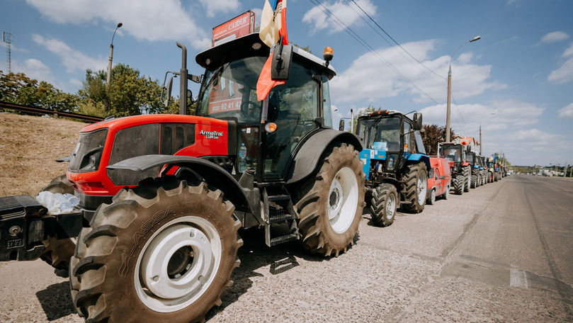 Sandu: Agricultorii vor primi gratuit 6.000 tone de motorină din România