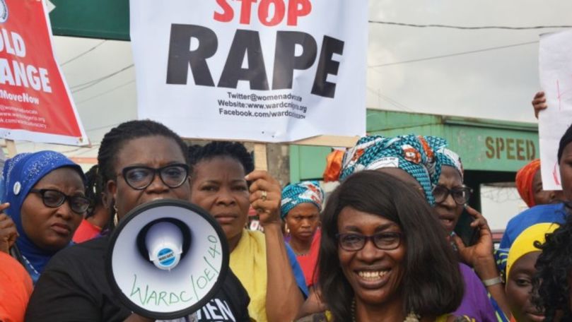 Femei, arestate și acuzate că s-ar prostitua: Polițiștii ne-au violat