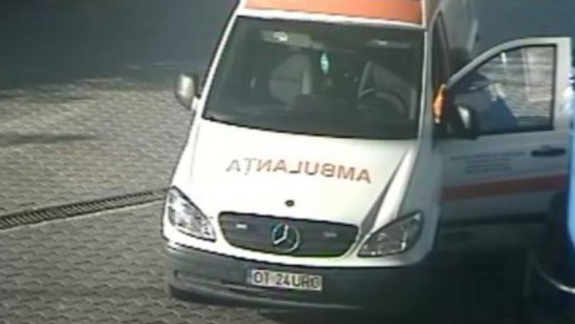 Angajaţii ambulanţei care furau combustibil, trimişi în judecată