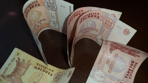 Circa 600.000 de cetățeni au depus cereri pentru compensații la energie