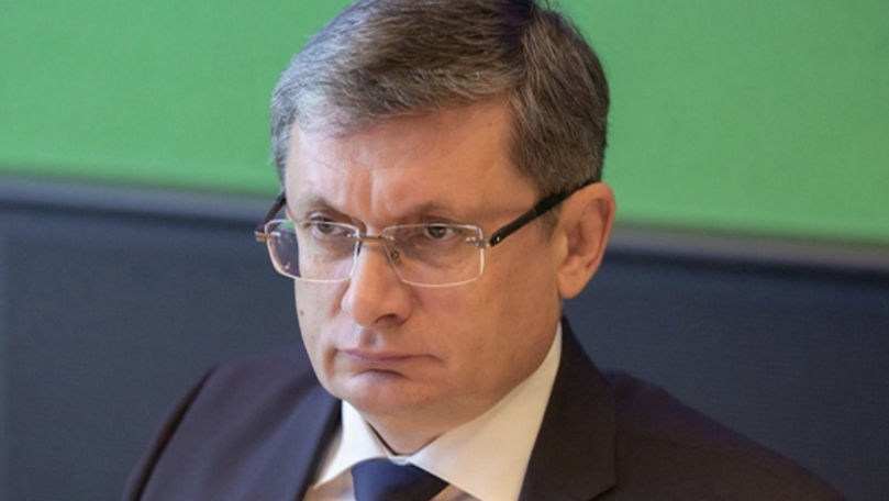 Grosu, deranjat de întrebarea unei jurnaliste despre o candidată PAS