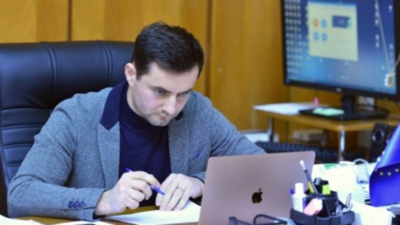 Мэры Будешт и Колоницы обменялись комплиментами на онлайн-заседании.