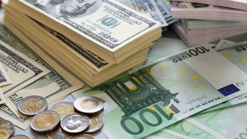 Curs valutar 22 august 2019: Cât valorează un euro și un dolar