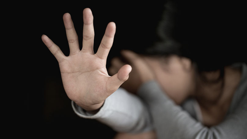 Și-a violat verișoara de șase ani: Un tânăr, condamnat la închisoare